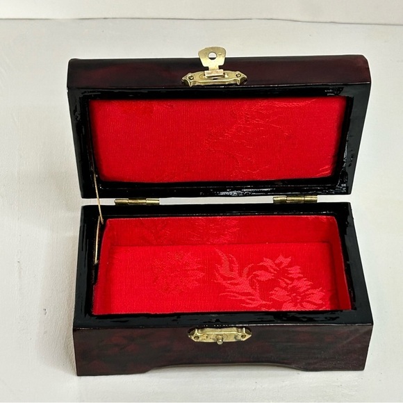 Oriental Hand Carved Pagoda Diorama Cork Art Wooden Trinket Jewelry Box Glass - Picture 2 of 9
